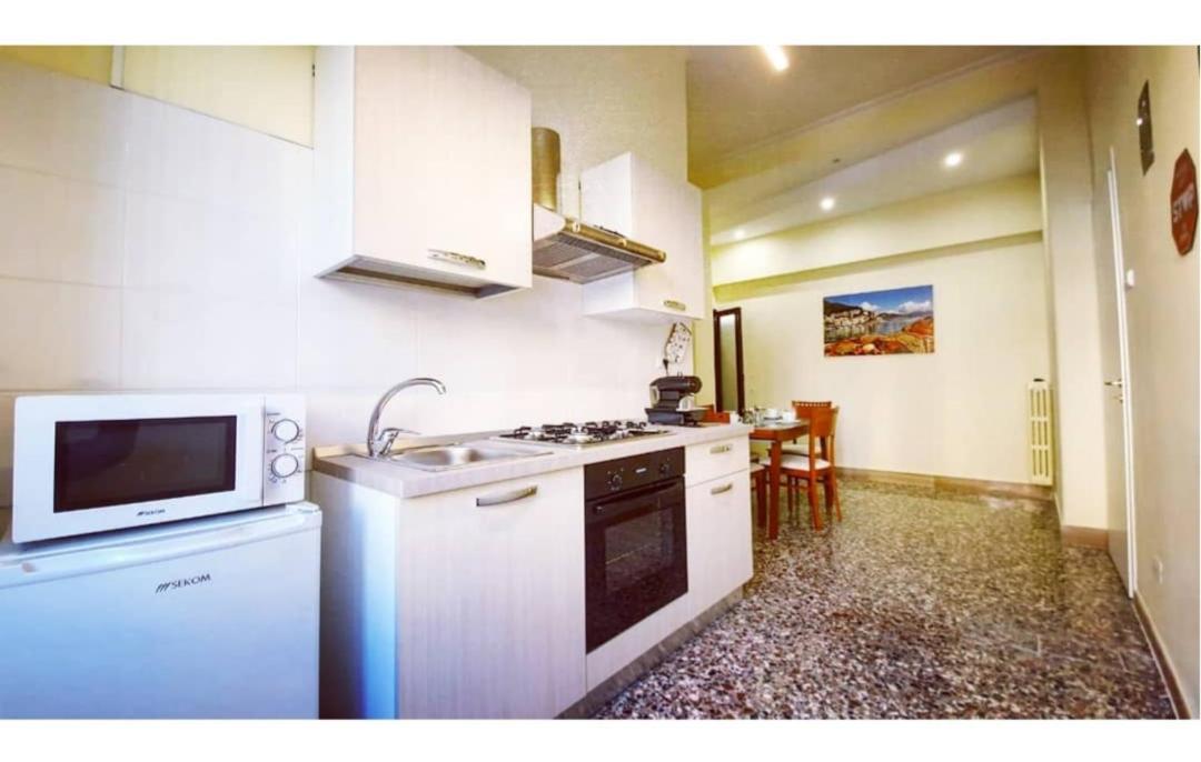 סלרנו B&B Enselude מראה חיצוני תמונה
